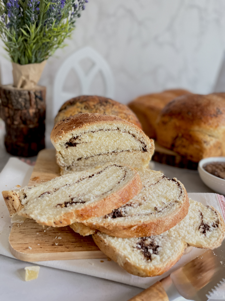 Romanian Poppy Seed Roll Recipe (Cozonac cu Mac!) Knead the Recipe